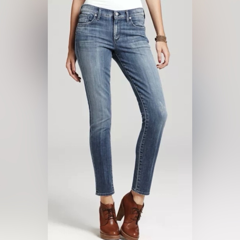 NEW Citizens Of Humanity Thompson Mid Rise Skinny  Blue Jeans 28 (actual 30)